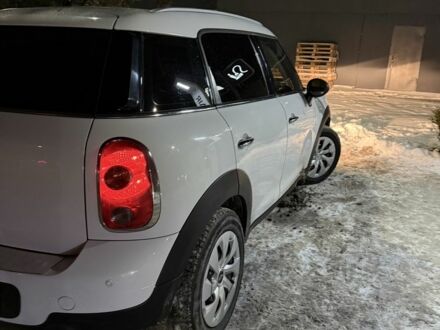 Белый Мини Кантримен, объемом двигателя 1.6 л и пробегом 172 тыс. км за 8950 $, фото 1 на Automoto.ua