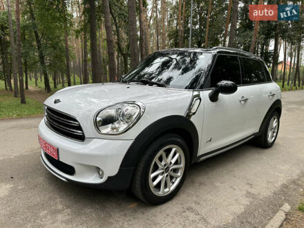 Міні Кантрімен 2015 у Києві на Automoto.ua Білий Міні Кантрімен, об'ємом двигуна 2 л та пробігом 117 тис. км за 14900 $, фото 1 на Automoto.ua
