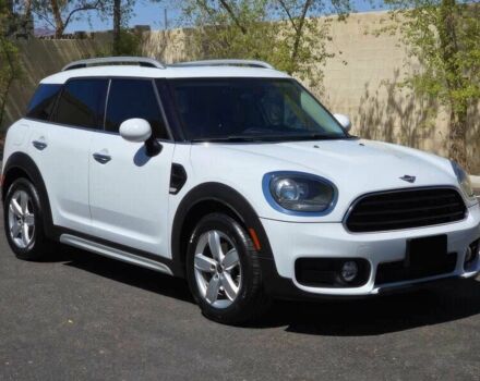 Белый Мини Кантримен, объемом двигателя 1.5 л и пробегом 45 тыс. км за 6800 $, фото 1 на Automoto.ua