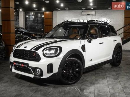 Білий Міні Кантрімен, об'ємом двигуна 2 л та пробігом 50 тис. км за 33900 $, фото 1 на Automoto.ua