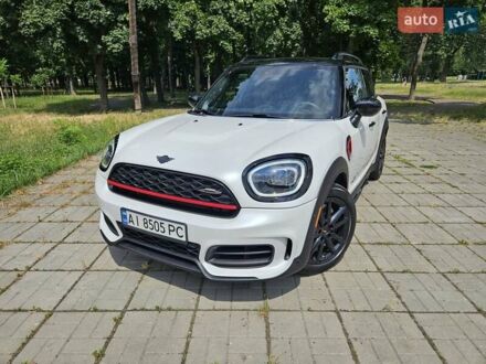 Білий Міні Кантрімен, об'ємом двигуна 2 л та пробігом 26 тис. км за 41999 $, фото 1 на Automoto.ua