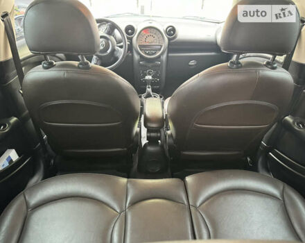 Чорний Міні Кантрімен, об'ємом двигуна 1.6 л та пробігом 211 тис. км за 11300 $, фото 4 на Automoto.ua