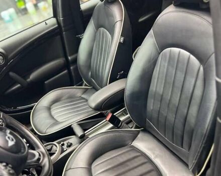 Чорний Міні Кантрімен, об'ємом двигуна 1.6 л та пробігом 87 тис. км за 12999 $, фото 21 на Automoto.ua