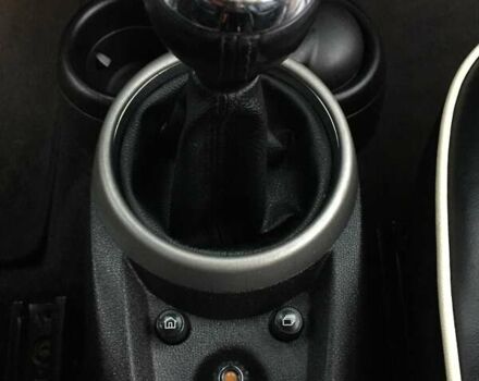 Черный Мини Кантримен, объемом двигателя 2 л и пробегом 197 тыс. км за 14500 $, фото 49 на Automoto.ua