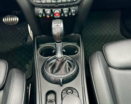 Чорний Міні Кантрімен, об'ємом двигуна 2 л та пробігом 135 тис. км за 17900 $, фото 22 на Automoto.ua