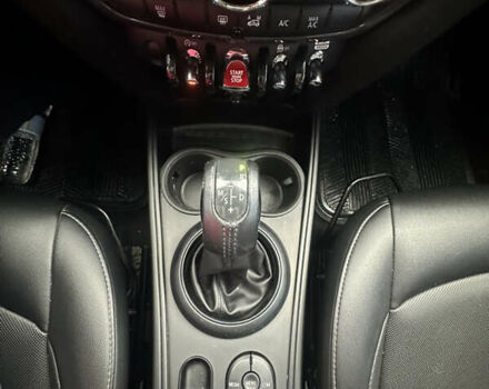 Чорний Міні Кантрімен, об'ємом двигуна 1.5 л та пробігом 85 тис. км за 15700 $, фото 15 на Automoto.ua