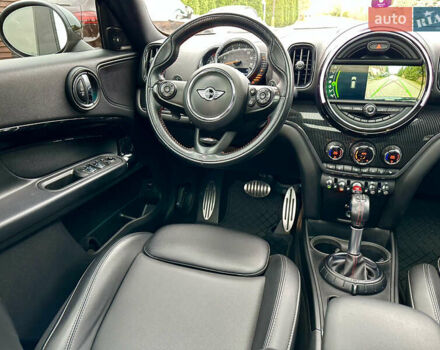 Чорний Міні Кантрімен, об'ємом двигуна 2 л та пробігом 135 тис. км за 17900 $, фото 20 на Automoto.ua