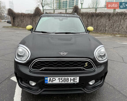Черный Мини Кантримен, объемом двигателя 1.5 л и пробегом 108 тыс. км за 20700 $, фото 14 на Automoto.ua