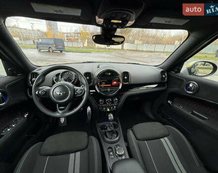 Черный Мини Кантримен, объемом двигателя 1.5 л и пробегом 108 тыс. км за 20700 $, фото 50 на Automoto.ua