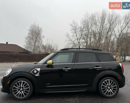 Черный Мини Кантримен, объемом двигателя 1.5 л и пробегом 108 тыс. км за 20700 $, фото 12 на Automoto.ua