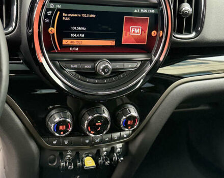 Черный Мини Кантримен, объемом двигателя 1.5 л и пробегом 108 тыс. км за 20700 $, фото 54 на Automoto.ua