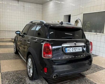 Черный Мини Кантримен, объемом двигателя 2 л и пробегом 151 тыс. км за 26500 $, фото 6 на Automoto.ua