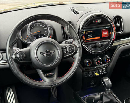 Черный Мини Кантримен, объемом двигателя 1.5 л и пробегом 108 тыс. км за 20700 $, фото 47 на Automoto.ua