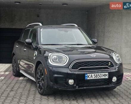 Черный Мини Кантримен, объемом двигателя 1.5 л и пробегом 103 тыс. км за 23300 $, фото 3 на Automoto.ua