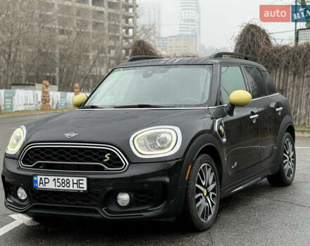 Черный Мини Кантримен, объемом двигателя 1.5 л и пробегом 108 тыс. км за 20700 $, фото 18 на Automoto.ua