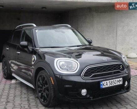 Черный Мини Кантримен, объемом двигателя 1.5 л и пробегом 103 тыс. км за 23300 $, фото 5 на Automoto.ua