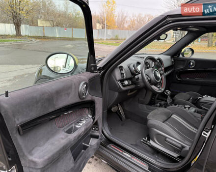 Черный Мини Кантримен, объемом двигателя 1.5 л и пробегом 108 тыс. км за 20700 $, фото 34 на Automoto.ua