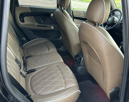 Черный Мини Кантримен, объемом двигателя 2 л и пробегом 128 тыс. км за 18500 $, фото 14 на Automoto.ua