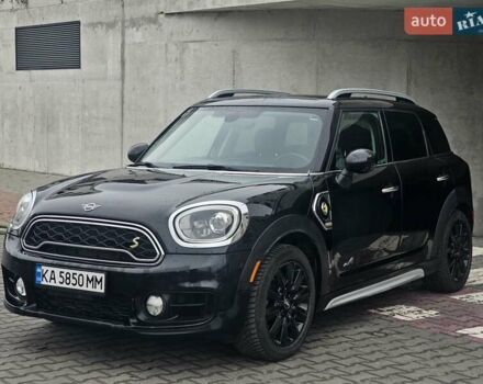 Черный Мини Кантримен, объемом двигателя 1.5 л и пробегом 103 тыс. км за 23300 $, фото 1 на Automoto.ua