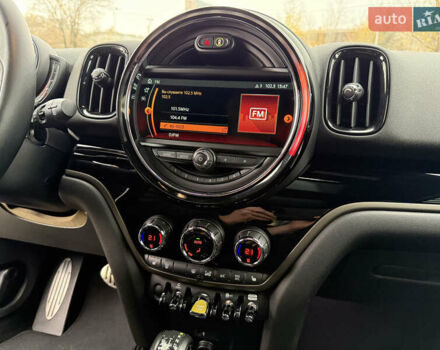 Черный Мини Кантримен, объемом двигателя 1.5 л и пробегом 108 тыс. км за 20700 $, фото 43 на Automoto.ua