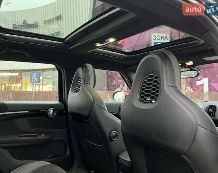 Черный Мини Кантримен, объемом двигателя 2 л и пробегом 80 тыс. км за 30990 $, фото 14 на Automoto.ua