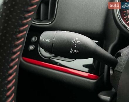 Черный Мини Кантримен, объемом двигателя 2 л и пробегом 80 тыс. км за 30990 $, фото 22 на Automoto.ua