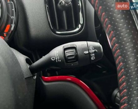 Черный Мини Кантримен, объемом двигателя 2 л и пробегом 80 тыс. км за 30990 $, фото 26 на Automoto.ua