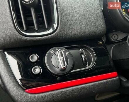 Черный Мини Кантримен, объемом двигателя 2 л и пробегом 80 тыс. км за 30990 $, фото 21 на Automoto.ua