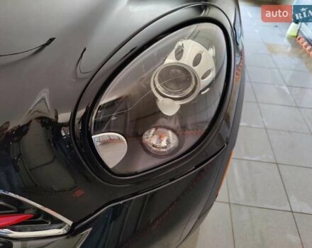 Черный Мини Кантримен, объемом двигателя 1.6 л и пробегом 107 тыс. км за 16000 $, фото 20 на Automoto.ua