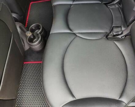 Черный Мини Кантримен, объемом двигателя 1.6 л и пробегом 107 тыс. км за 16000 $, фото 7 на Automoto.ua