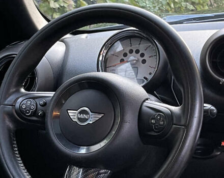 Чорний Міні Кантрімен, об'ємом двигуна 1.6 л та пробігом 245 тис. км за 8350 $, фото 12 на Automoto.ua