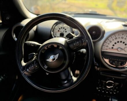 Черный Мини Кантримен, объемом двигателя 1.6 л и пробегом 116 тыс. км за 9900 $, фото 6 на Automoto.ua