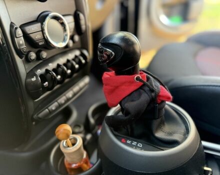 Черный Мини Кантримен, объемом двигателя 1.6 л и пробегом 116 тыс. км за 9900 $, фото 7 на Automoto.ua