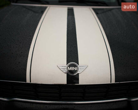 Чорний Міні Кантрімен, об'ємом двигуна 1.6 л та пробігом 135 тис. км за 11500 $, фото 45 на Automoto.ua
