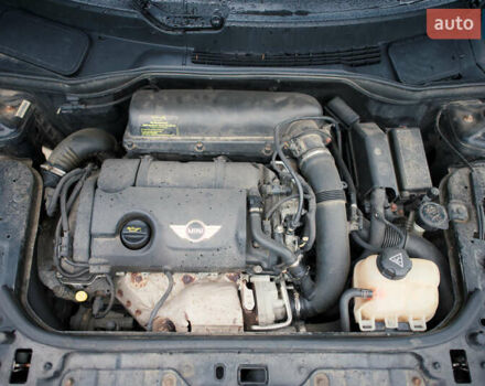 Чорний Міні Кантрімен, об'ємом двигуна 1.6 л та пробігом 135 тис. км за 11500 $, фото 46 на Automoto.ua