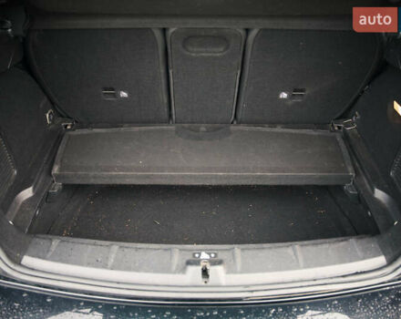 Чорний Міні Кантрімен, об'ємом двигуна 1.6 л та пробігом 135 тис. км за 11500 $, фото 22 на Automoto.ua