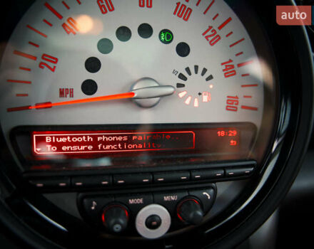 Чорний Міні Кантрімен, об'ємом двигуна 1.6 л та пробігом 135 тис. км за 11500 $, фото 28 на Automoto.ua