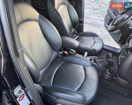 Чорний Міні Кантрімен, об'ємом двигуна 1.6 л та пробігом 183 тис. км за 9900 $, фото 21 на Automoto.ua