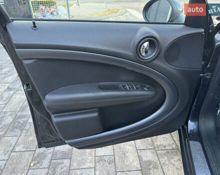 Чорний Міні Кантрімен, об'ємом двигуна 1.6 л та пробігом 183 тис. км за 9900 $, фото 12 на Automoto.ua