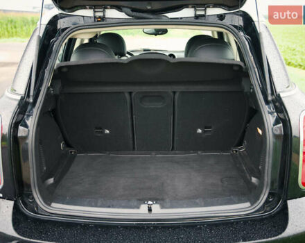 Чорний Міні Кантрімен, об'ємом двигуна 1.6 л та пробігом 135 тис. км за 11500 $, фото 9 на Automoto.ua