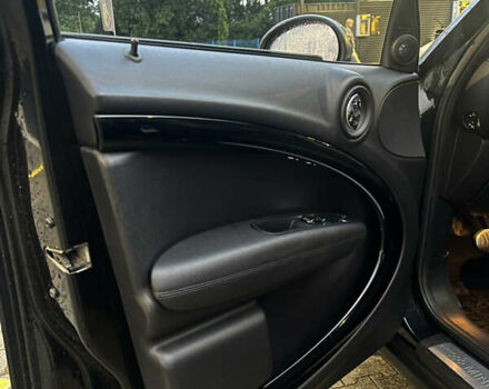 Мини Кантримен 2013 в Буче на Automoto.ua Черный Мини Кантримен, объемом двигателя 2 л и пробегом 110 тыс. км за 12800 $, фото 12 на Automoto.ua