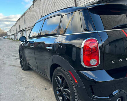 Чорний Міні Кантрімен, об'ємом двигуна 1.6 л та пробігом 122 тис. км за 11800 $, фото 4 на Automoto.ua