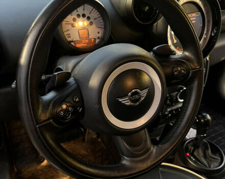 Мини Кантримен 2013 в Буче на Automoto.ua Черный Мини Кантримен, объемом двигателя 2 л и пробегом 110 тыс. км за 12800 $, фото 11 на Automoto.ua