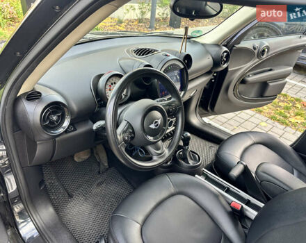 Чорний Міні Кантрімен, об'ємом двигуна 1.6 л та пробігом 194 тис. км за 11000 $, фото 23 на Automoto.ua