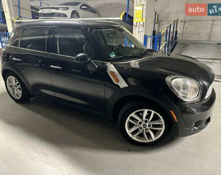 Чорний Міні Кантрімен, об'ємом двигуна 1.6 л та пробігом 194 тис. км за 11000 $, фото 20 на Automoto.ua