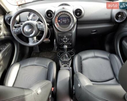 Черный Мини Кантримен, объемом двигателя 1.6 л и пробегом 146 тыс. км за 1100 $, фото 7 на Automoto.ua