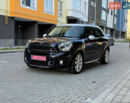 Чорний Міні Кантрімен, об'ємом двигуна 2 л та пробігом 192 тис. км за 15999 $, фото 6 на Automoto.ua