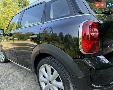 Чорний Міні Кантрімен, об'ємом двигуна 2 л та пробігом 192 тис. км за 15999 $, фото 12 на Automoto.ua