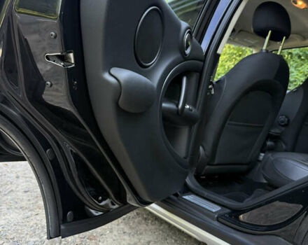 Чорний Міні Кантрімен, об'ємом двигуна 2 л та пробігом 192 тис. км за 15999 $, фото 19 на Automoto.ua