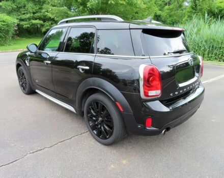 Чорний Міні Кантрімен, об'ємом двигуна 2 л та пробігом 44 тис. км за 11200 $, фото 6 на Automoto.ua